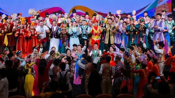 bb电子文旅集团亮相“出发吧！新疆”全国文旅推介会